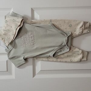TAHARI BABY